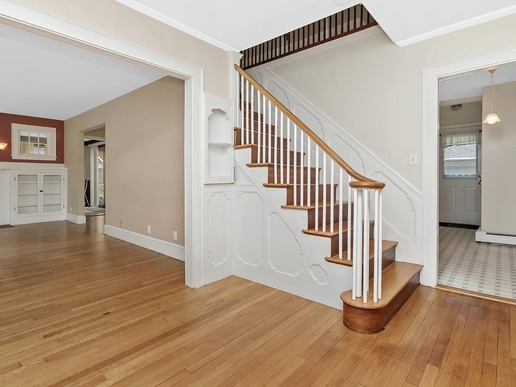 121 Thornton Road Waltham, MA 02453 - Photo 19 of 40 Gallery Image 19