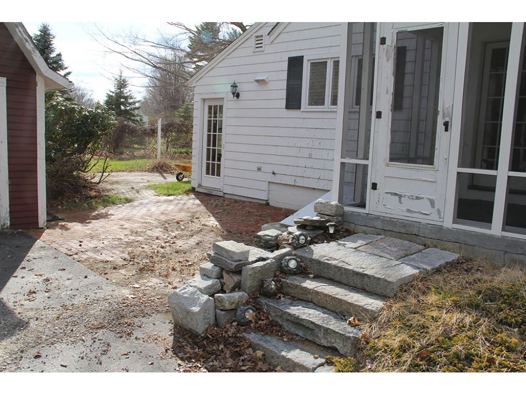 21 Depot Road Kingston, NH 03848 - Photo 11 of 30 Gallery Image 11