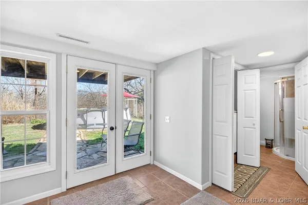 $325,000 | 186 North High Street, Camdenton, MO 65020