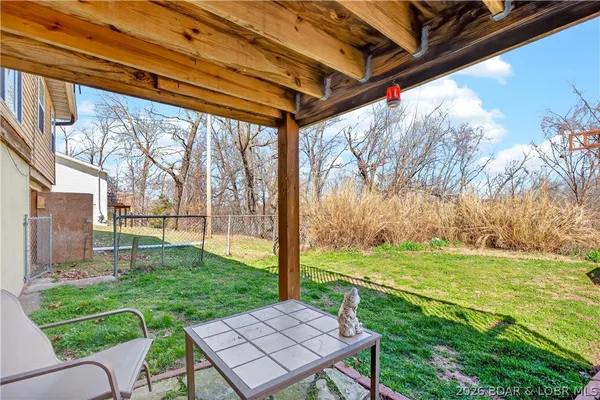 $325,000 | 186 North High Street, Camdenton, MO 65020