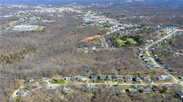 $325,000 | 186 North High Street, Camdenton, MO 65020