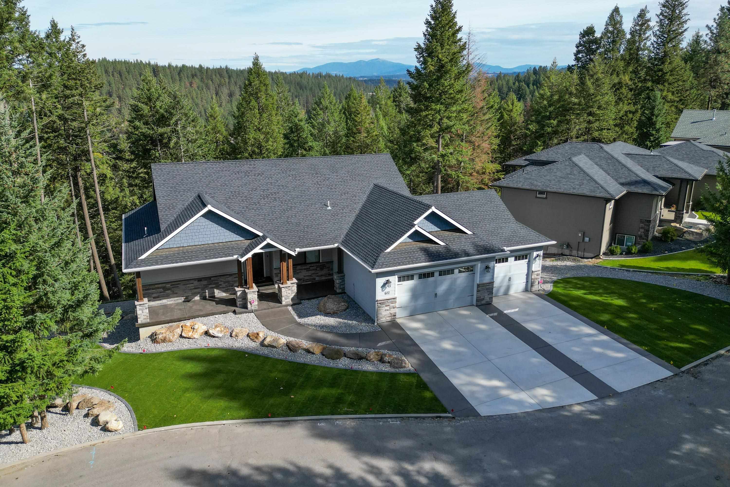 602 West Wilson Lane Spokane, WA 99208 - Photo 1 of 48 Gallery Image 1
