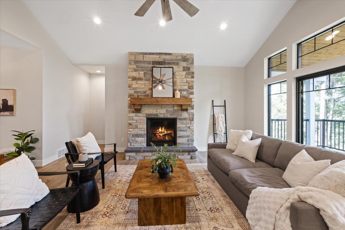 602 West Wilson Lane Spokane, WA 99208 - Photo 9 of 48 Gallery Image 9
