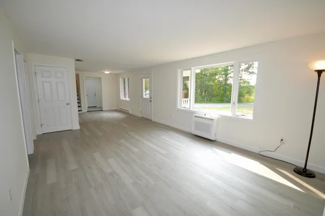 $337,900 | 361 Belmont Avenue, Belfast, ME 04915