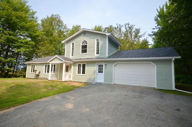 $337,900 | 361 Belmont Avenue, Belfast, ME 04915