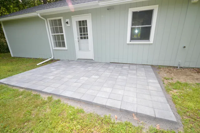 $337,900 | 361 Belmont Avenue, Belfast, ME 04915