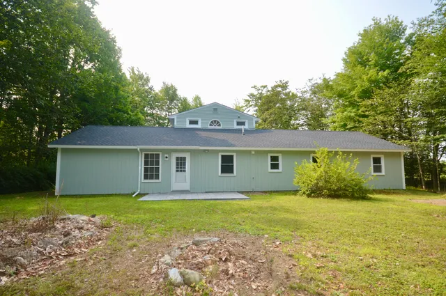 $337,900 | 361 Belmont Avenue, Belfast, ME 04915