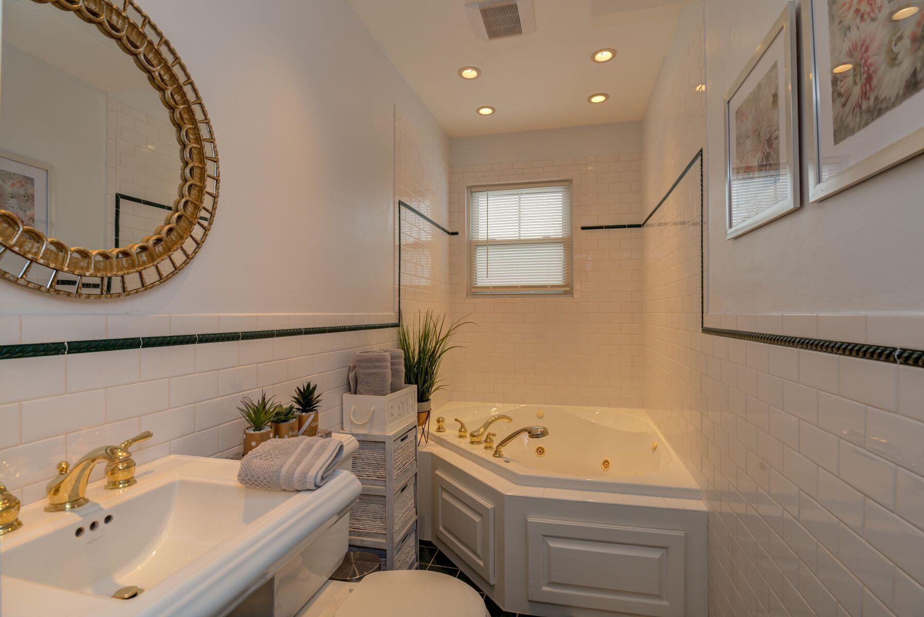 299 Main Street Cumberland, ME 04021 - Photo 11 of 26 -sQ54ZxQ