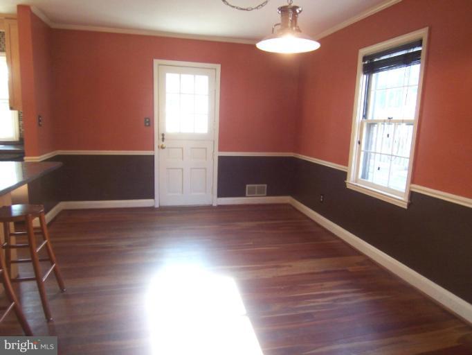 442 Range Road Towson, MD 21204 - Photo 14 of 22 Elegant Dining Area Leads to Patio
