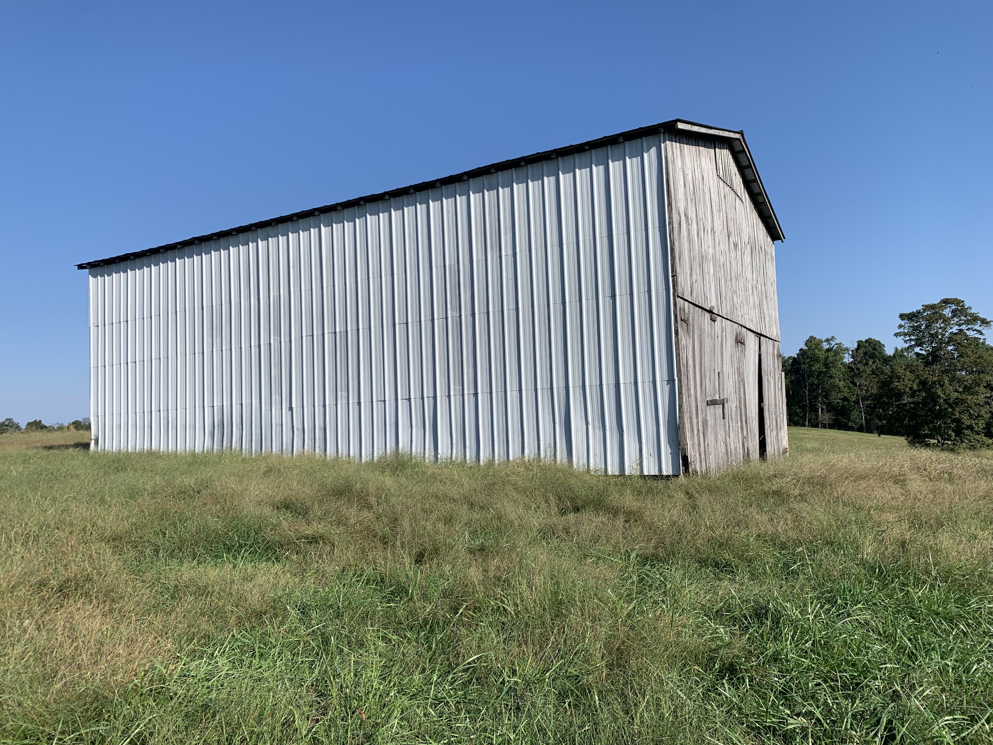 1746 Old Gallatin Road Portland, TN 37148 - Photo 7 of 11 a view of a backyard