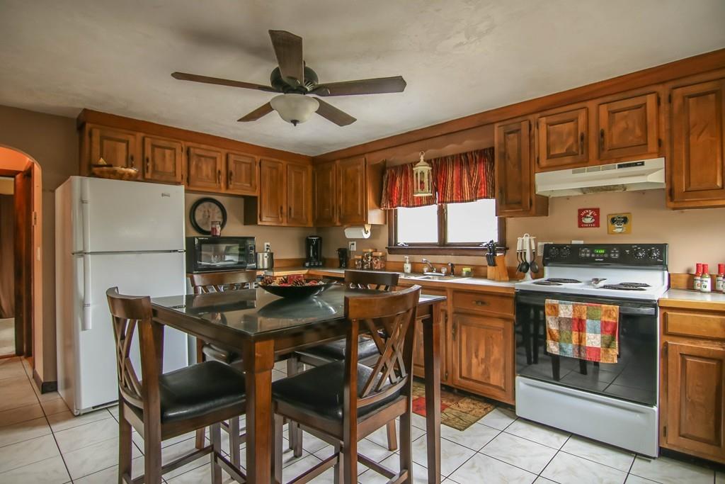 230 Southbridge Road Warren, MA 01083 - Photo 6 of 19 Gallery Image 6