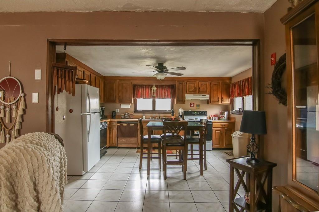 230 Southbridge Road Warren, MA 01083 - Photo 9 of 19 Gallery Image 9
