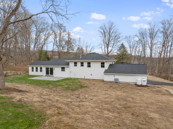 $789,000 | 52 Curtis Road, Bridgewater, CT 06752