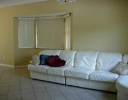 252 Southwest 6th Street Boca Raton, FL 33432 - Photo 3 of 5 Additional Photo