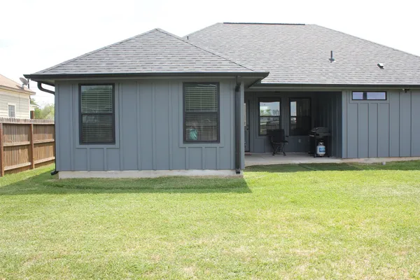 $269,000 | 7610 Avenue G, Beasley, TX 77417