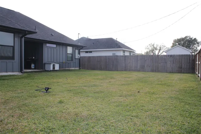 $295,000 | 7610 Avenue G, Beasley, TX 77417