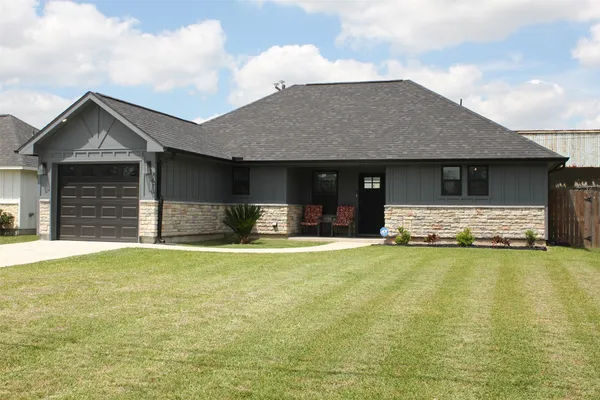 $269,000 | 7610 Avenue G, Beasley, TX 77417