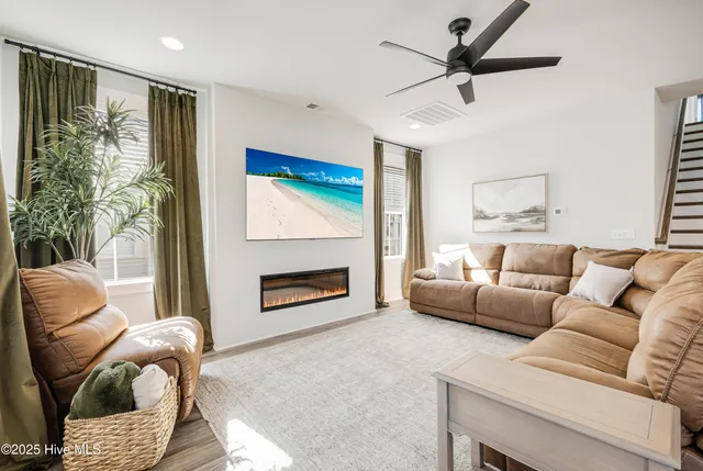 $614,000 | 9096 Village Lake Drive Southwest, Calabash, NC 28467