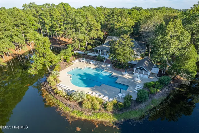 $614,000 | 9096 Village Lake Drive Southwest, Calabash, NC 28467