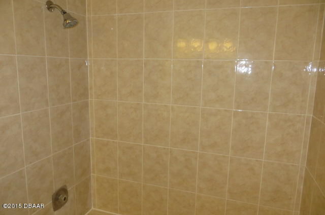 929 Mill Rd Lane Port Orange, FL 32127 - Photo 14 of 25 BATH 2B.jpg