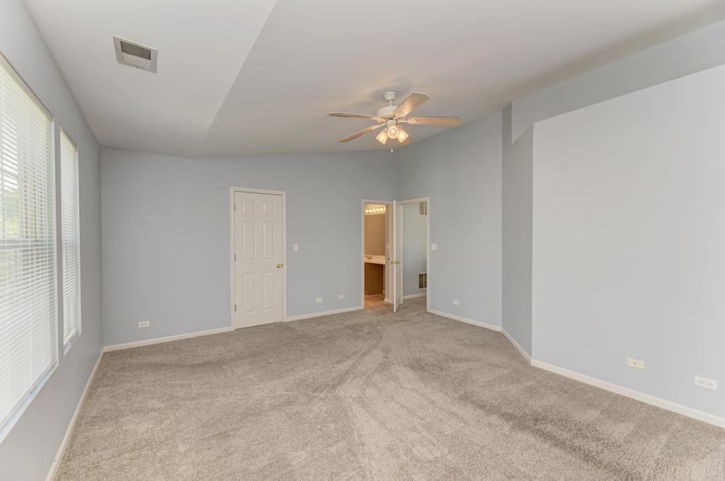 2279 Reflections Drive Aurora, IL 60502 - Photo 24 of 39