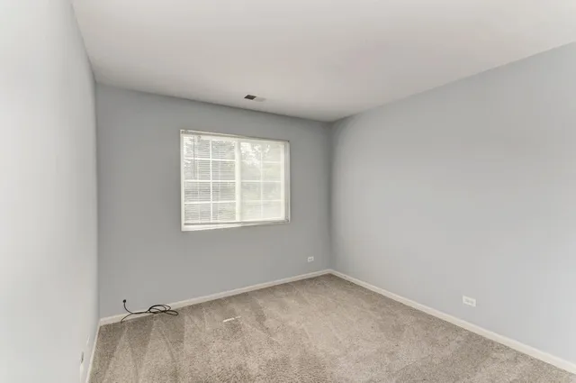 $345,000 | 2279 Reflections Drive, Aurora, IL 60502