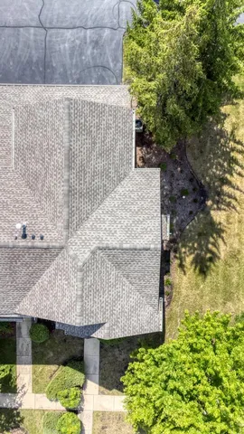 $345,000 | 2279 Reflections Drive, Aurora, IL 60502