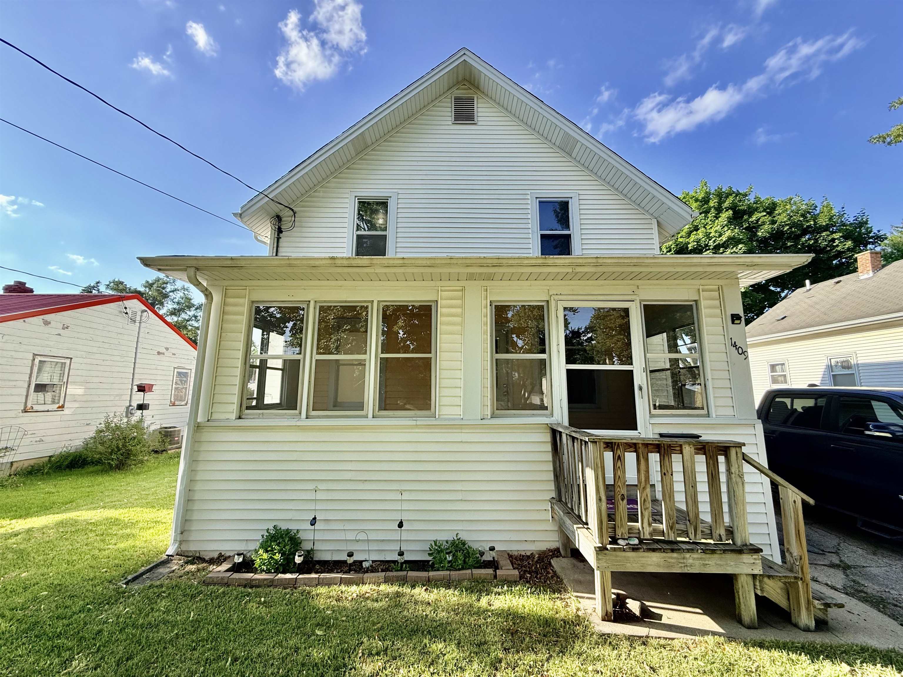 1409 Middle Street Beloit, WI 53511 - Photo 1 of 31