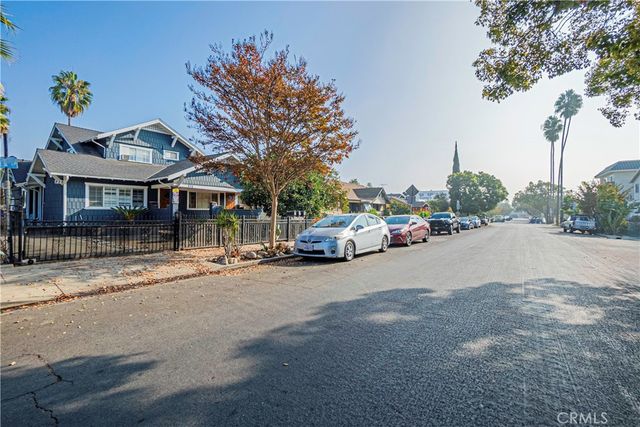 $2,250 | 826 North Kingsley Drive, Los Angeles, CA 90029