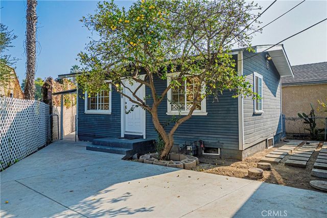 $2,250 | 826 North Kingsley Drive, Los Angeles, CA 90029