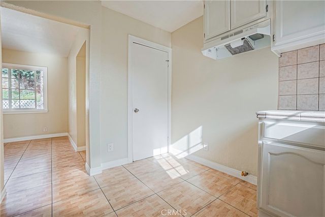 $2,250 | 826 North Kingsley Drive, Los Angeles, CA 90029