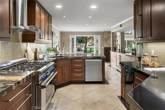 $1,549,500 | 21992 Cayuga Lane, Lake Forest, CA 92630