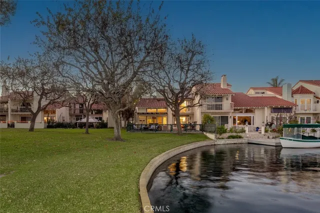 $1,549,500 | 21992 Cayuga Lane, Lake Forest, CA 92630