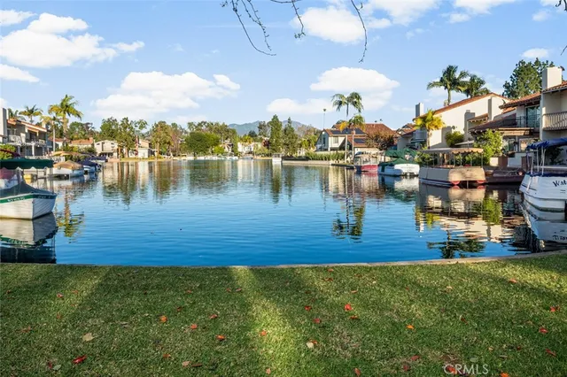 $1,549,500 | 21992 Cayuga Lane, Lake Forest, CA 92630