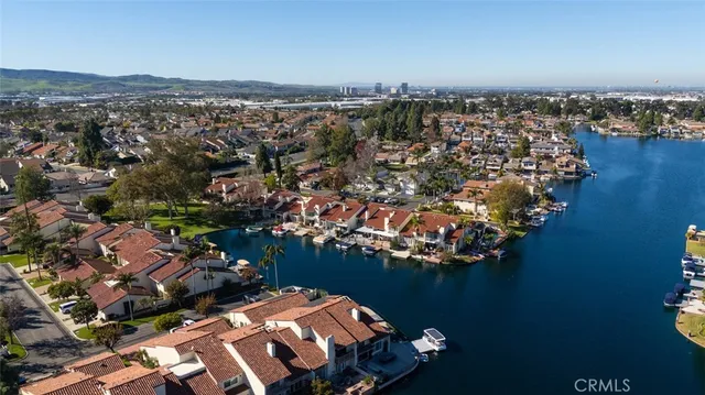 $1,549,500 | 21992 Cayuga Lane, Lake Forest, CA 92630