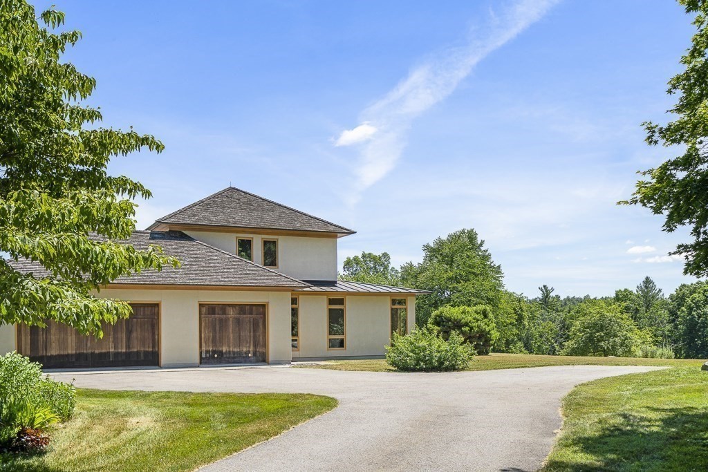 84 Littleton County Road Harvard, MA 01451 - Photo 6 of 41