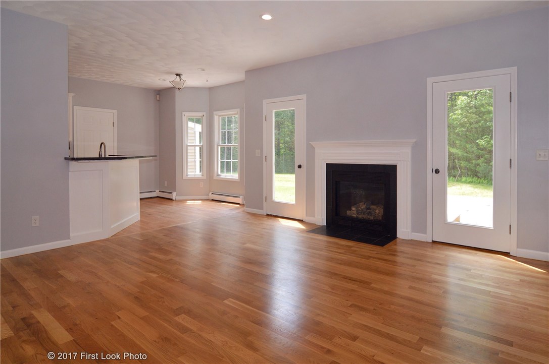 1 Raven Boulevard Coventry, RI 02827 - Photo 4 of 34 Gallery Image 4