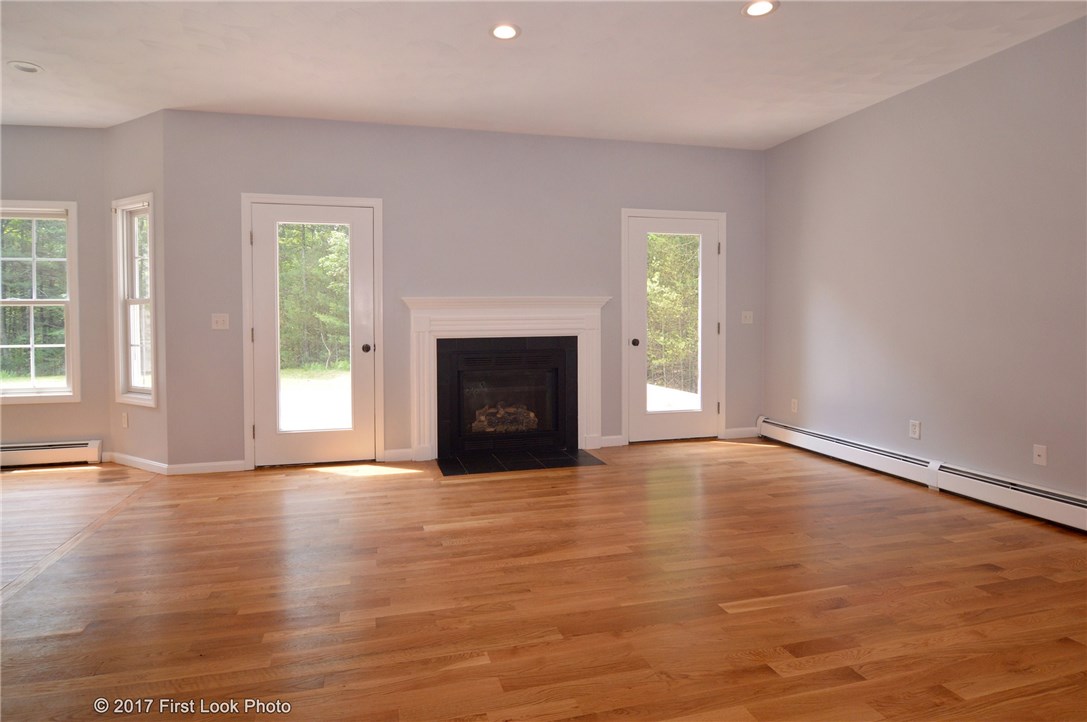 1 Raven Boulevard Coventry, RI 02827 - Photo 5 of 34 Gallery Image 5