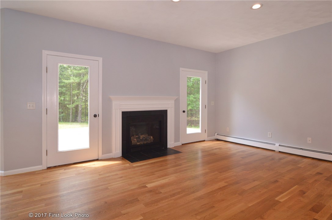 1 Raven Boulevard Coventry, RI 02827 - Photo 6 of 34 Gallery Image 6