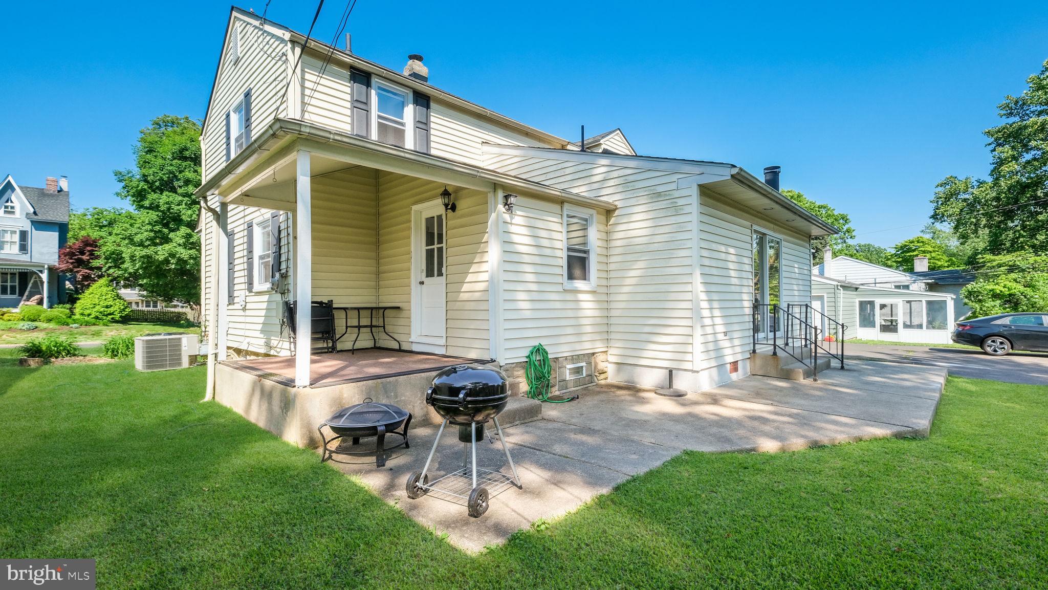 2116 Rush Road Abington, PA 19001 - Photo 25 of 25 Exterior back