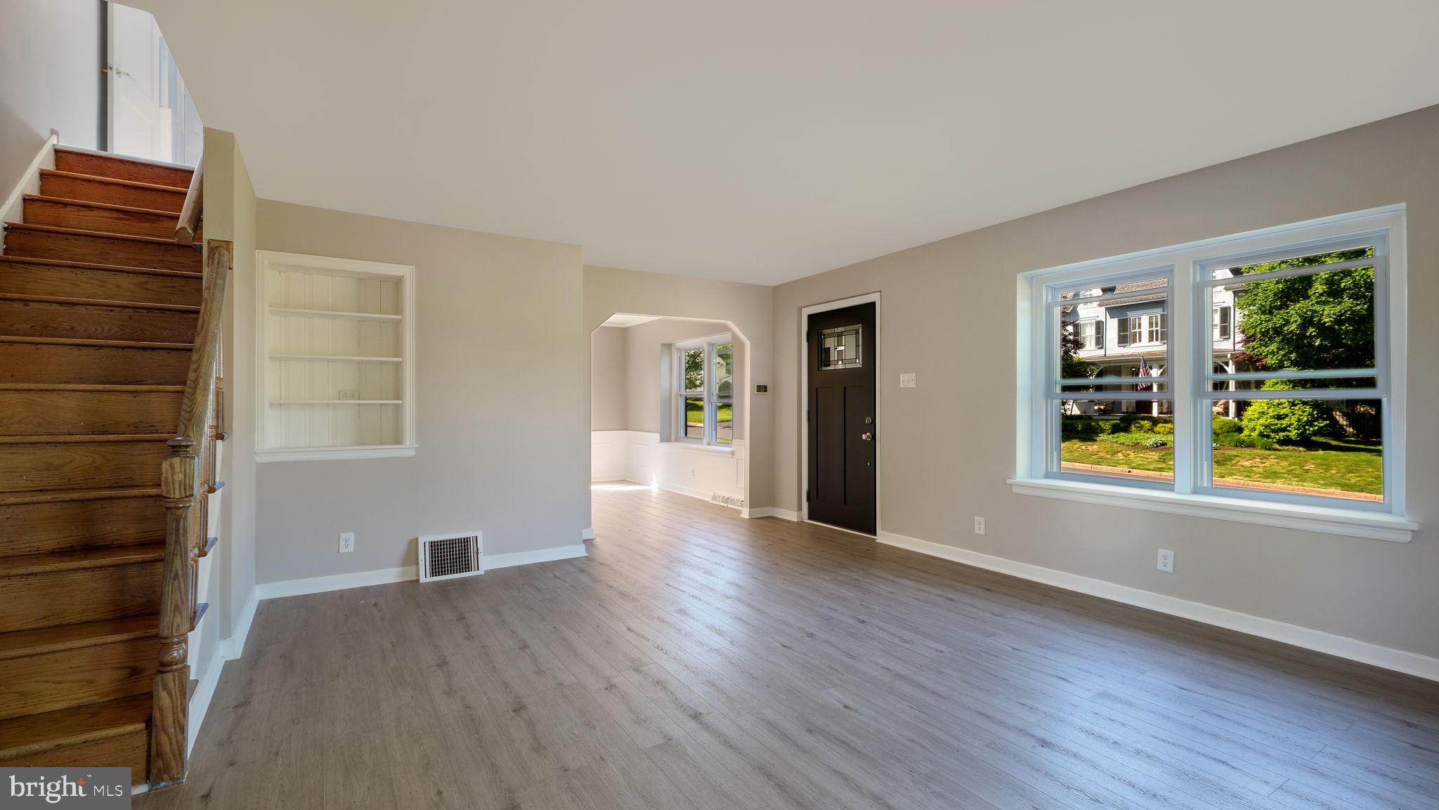 2116 Rush Road Abington, PA 19001 - Photo 5 of 25 Ling room