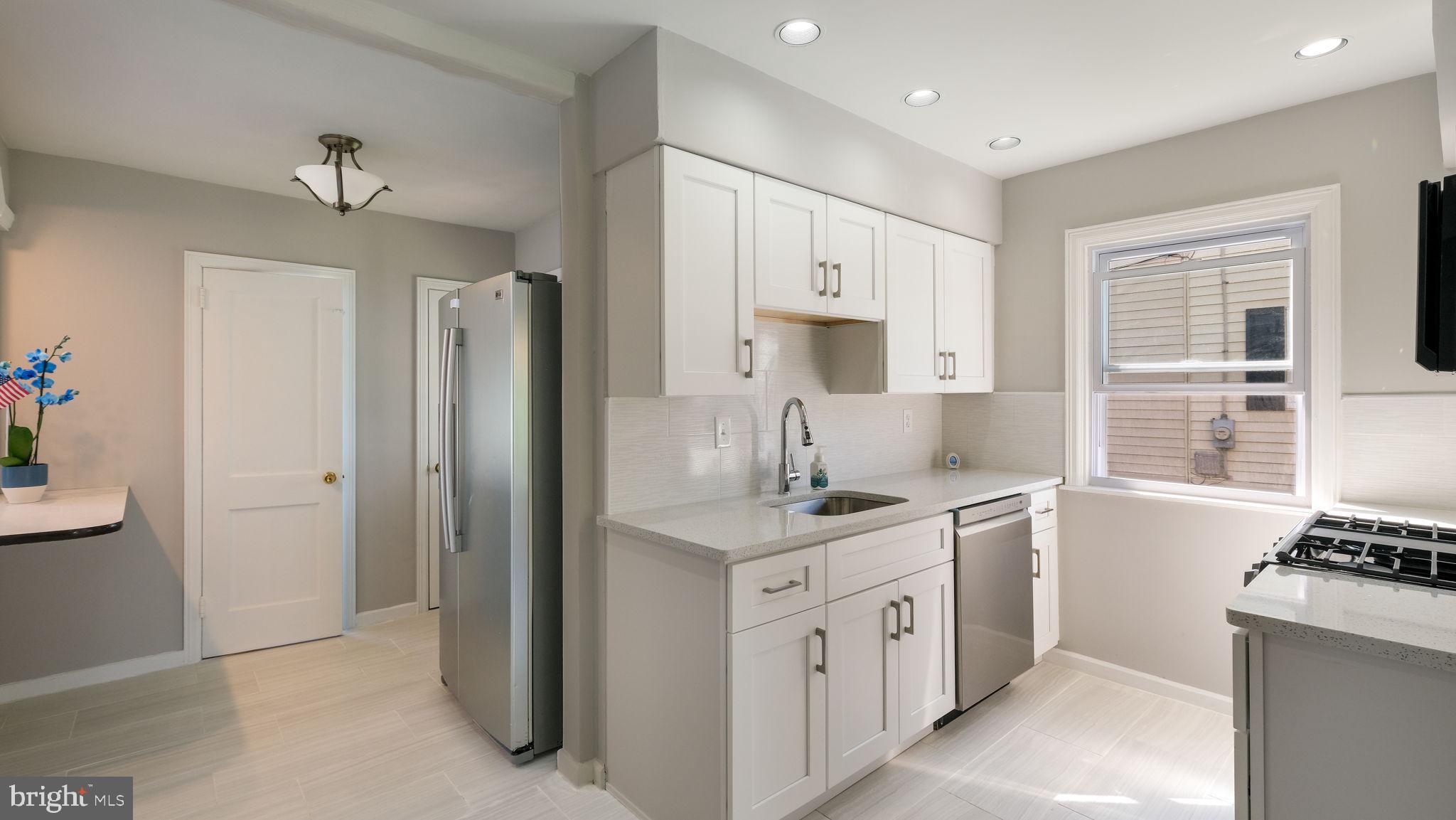 2116 Rush Road Abington, PA 19001 - Photo 9 of 25 kitchen