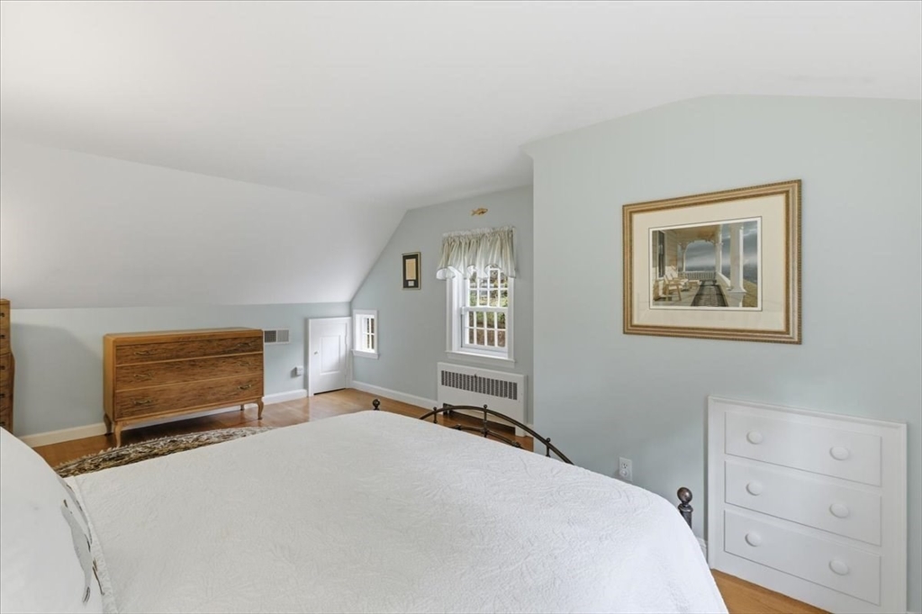 65 Walpole Street Dover, MA 02030 - Photo 29 of 41