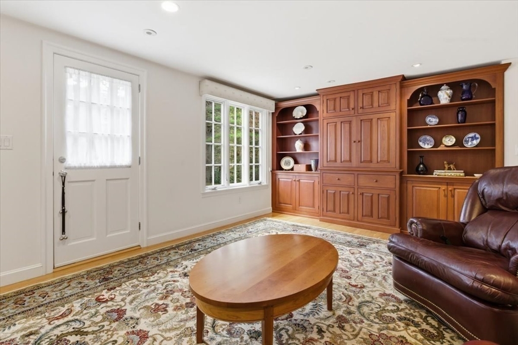 65 Walpole Street Dover, MA 02030 - Photo 8 of 41