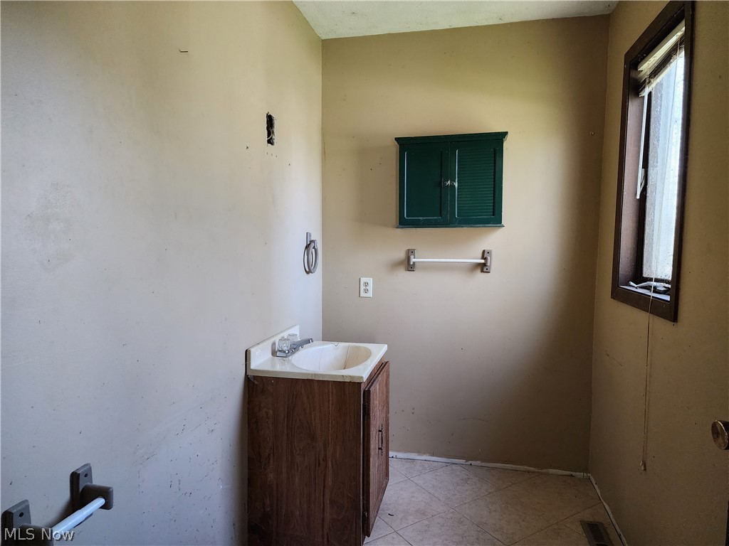 227 Rustic Rook Road Chippewa Lake, OH 44215 - Photo 21 of 27 Gallery Image 21