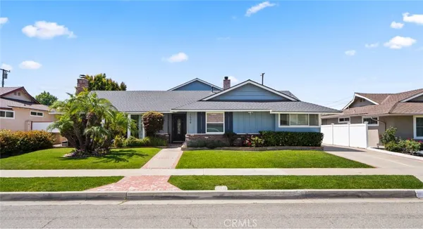 $1,295,000 | 1508 East Candlewood Avenue, Orange, CA 92867