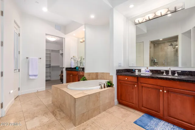 $9,000 | 8 Biltmore Estate, Unit 114, Phoenix, AZ 85016