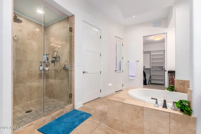 $9,000 | 8 Biltmore Estate, Unit 114, Phoenix, AZ 85016