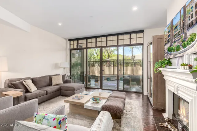 $9,000 | 8 Biltmore Estate, Unit 114, Phoenix, AZ 85016