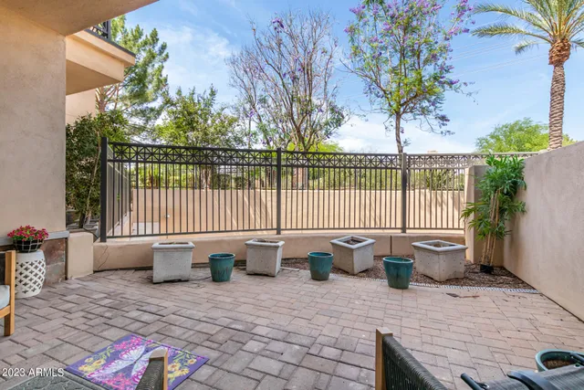 $9,000 | 8 Biltmore Estate, Unit 114, Phoenix, AZ 85016